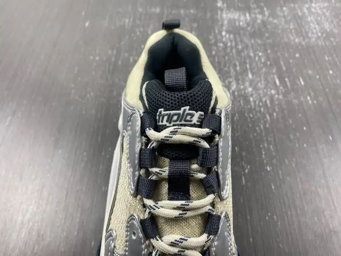 Cheap reps HYPE BLCG TRIPLE S SNEAKER 524039 W2FS2 8106 0129