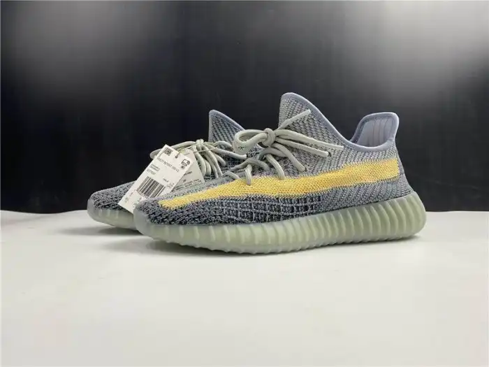 HYPE Adidas Yeezy Boost 350 V2 Ash Blue GY7657 0127