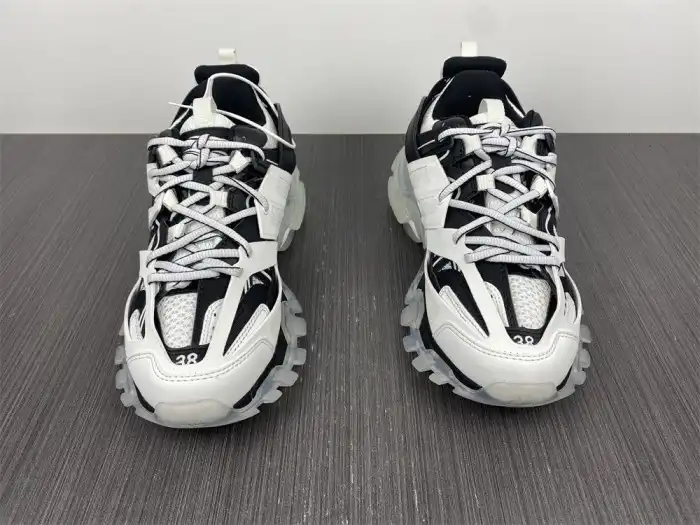 Cheap reps HYPE BLCG TRACK SNEAKER 647741 W3BZ2 9010 0129