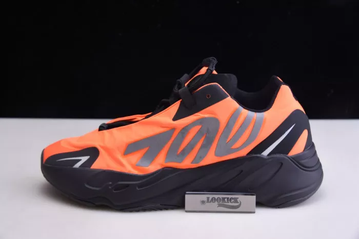 HYPE Adidas Yeezy Boost 700 MNVN Orange FV3258 0112