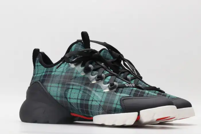 1:1 HYPE DR-CONNECT GREEN PLAID 0123