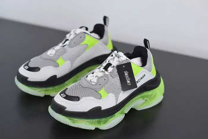 1:1 HYPE BLCG SNEAKER TRIPLE.S.GOMMA GREY WHITE GREEN 541624 W2FR1 8297 0128