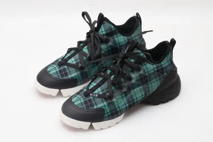 1:1 HYPE DR-CONNECT GREEN PLAID 0123