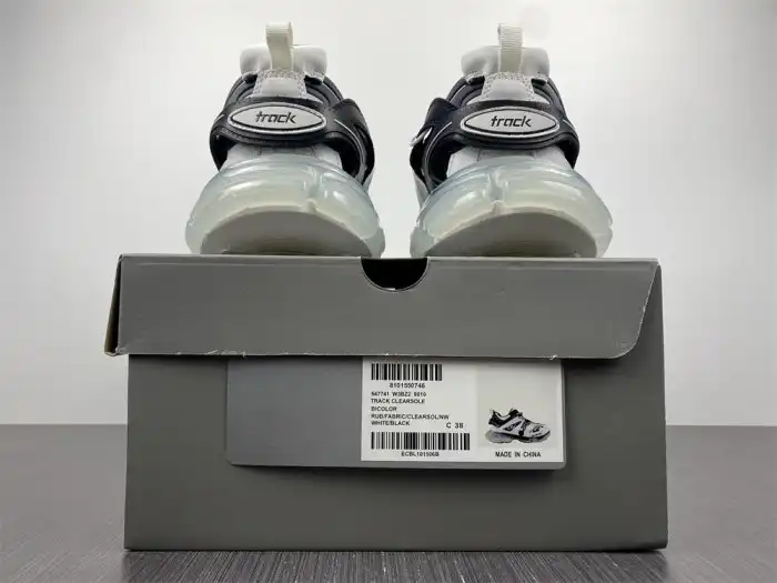 Cheap reps HYPE BLCG TRACK SNEAKER 647741 W3BZ2 9010 0129