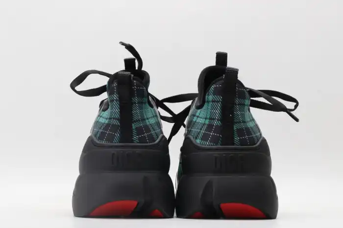 1:1 HYPE DR-CONNECT GREEN PLAID 0123