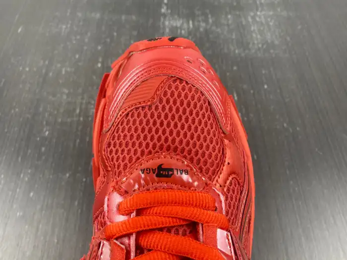 1:1 HYPE BLCG RUNNER SNEAKER 677403 W3RB1 6000 0122