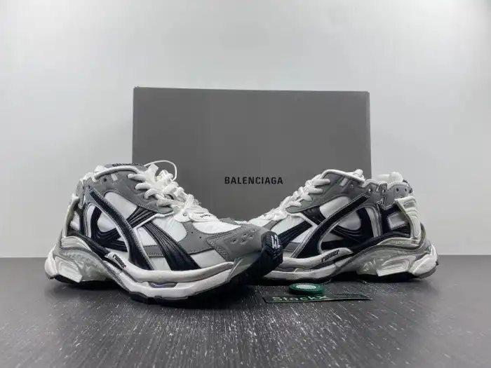 Rep HYPE BLCG RUNNER SNEAKER 772774 W3RNY 9012 0129