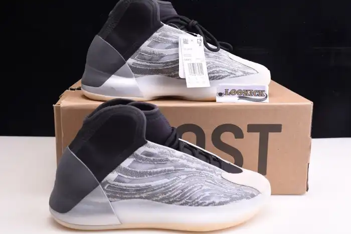 1:1 HYPE Adidas YZY QNTM Yeezy Quantum Q46473 0127