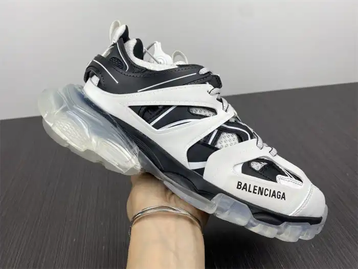 Cheap reps HYPE BLCG TRACK SNEAKER 647741 W3BZ2 9010 0129