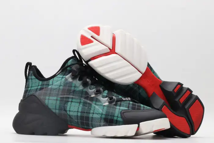 1:1 HYPE DR-CONNECT GREEN PLAID 0123