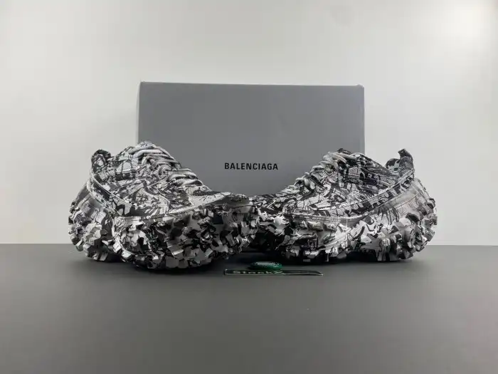 Best reps HYPE BLCG DEFENDER SNEAKER 685613 W2RG1 9010 0128