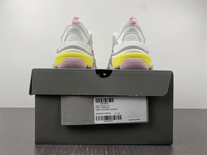 Replica HYPE BLCG TRIPLE S SNEAKER 524039 W2FW4 7541 0129