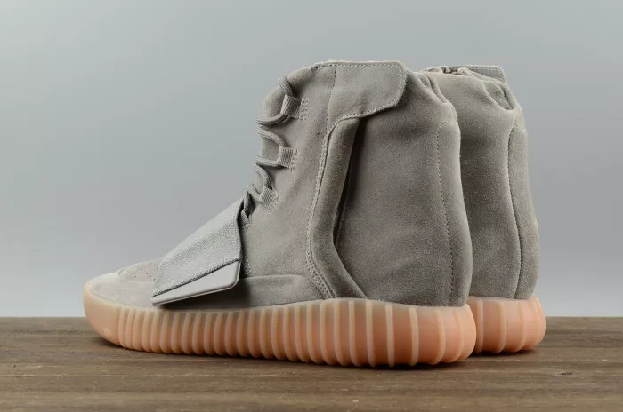 Cheap reps HYPE ADIDAS YEEZY 750 BOOST LIGHT GREY GUM GLOW DARK BB1840 0118