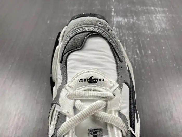 Rep HYPE BLCG RUNNER SNEAKER 772774 W3RNY 9012 0129