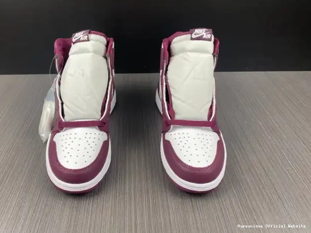 Best reps HYPE Air OG Jordan 1 555088-611 High Bordeaux 0216