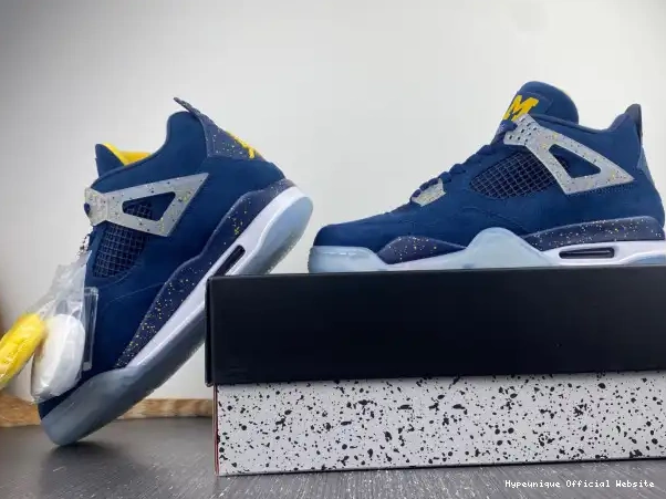 Rep HYPE Jordan Air 4 (PE) Retro Michigan AJ4-1036660 0210