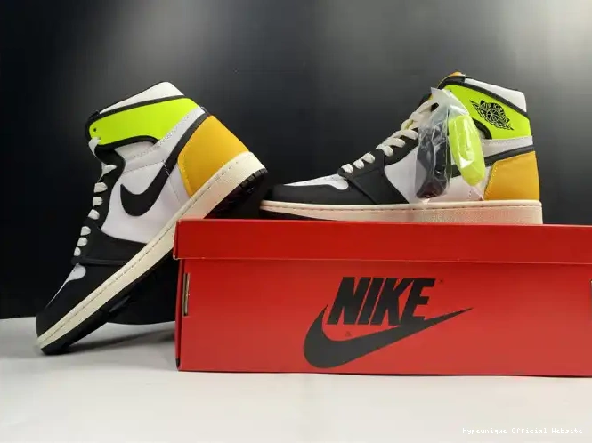 Reps HYPE HIGH 1 'VOLT 555088-118 RETRO AIR GOLD' JORDAN OG 0208