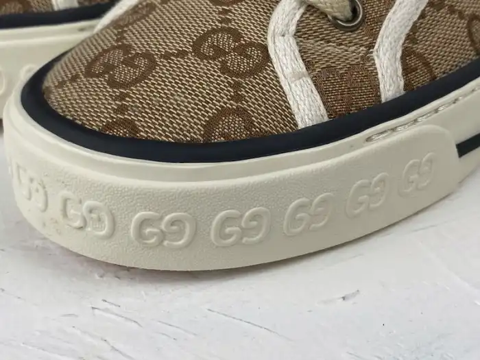 1:1 HYPE GG GUCC Tennis 1977 sneaker 606111 HVK20 9766 0202