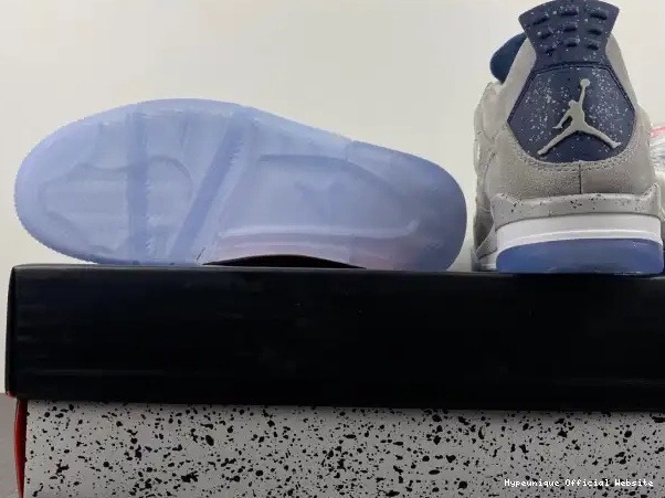 Reps HYPE AJ4-1043505 Georgetown Retro 4 Jordan (PE) 0215