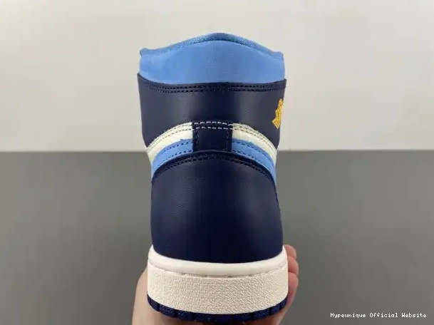 Cheap reps HYPE Jordan Air First FD2596-400 Flight 1 High WMNS in OG 0217