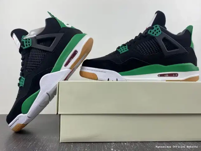 Cheap reps HYPE Jordan 4 Retro DR5415-030 SB 0215