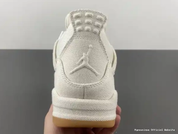 Rep HYPE Air Levi's 4 'White' Jordan x AO2571-100 0218