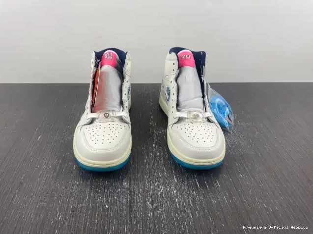 HYPE 1 Michelle Golf Aloha Jordan High FV3565-100 West Retro 2 NRG Wie 0316