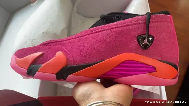 HYPE DH4121-600 (W) Retro Shocking Low Jordan Pink 14 0316