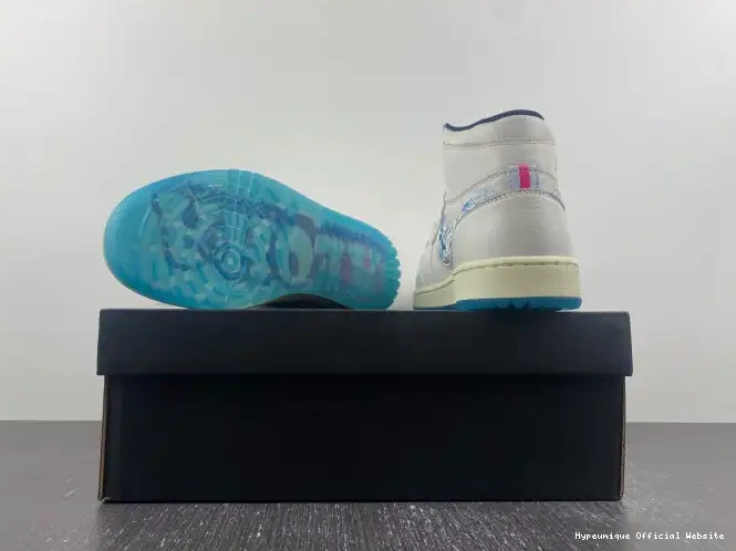 HYPE 1 Michelle Golf Aloha Jordan High FV3565-100 West Retro 2 NRG Wie 0316