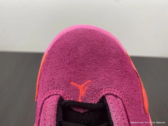HYPE DH4121-600 (W) Retro Shocking Low Jordan Pink 14 0316
