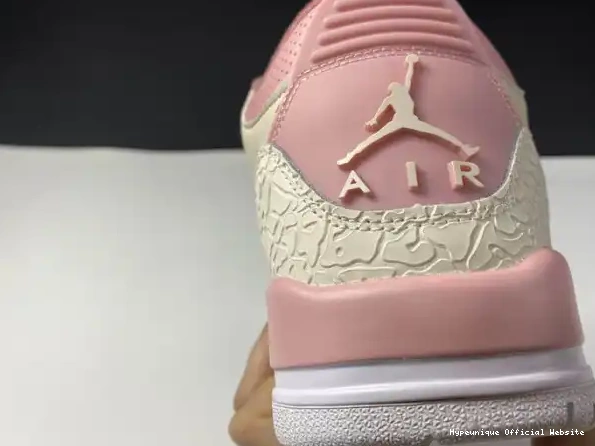 HYPE Retro Sail CK9246-116 Jordan 3 Air Rust Pink (W) 0316