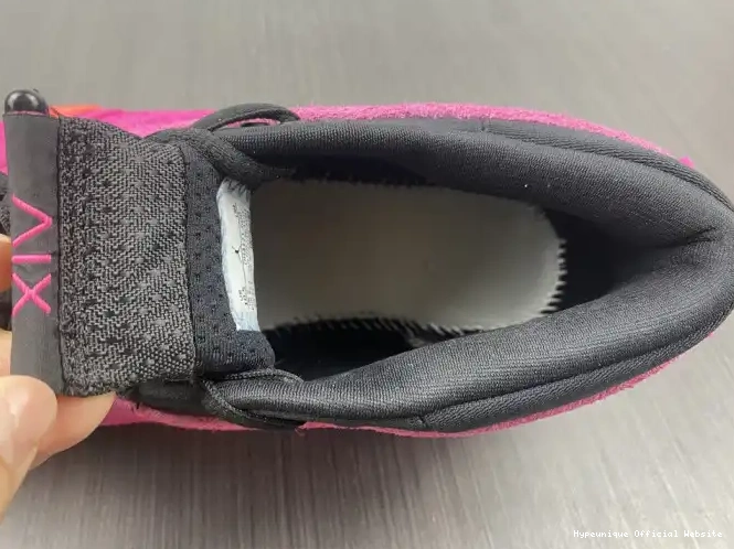 HYPE DH4121-600 (W) Retro Shocking Low Jordan Pink 14 0316