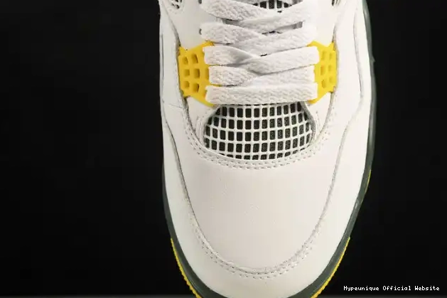 HYPE Retro Ducks Duckman Oregon 257-255275 Jordan 4 0318