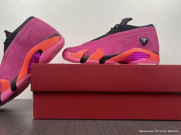 HYPE DH4121-600 (W) Retro Shocking Low Jordan Pink 14 0316