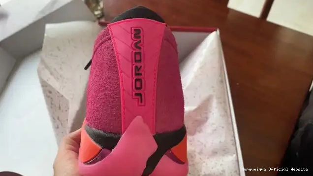 HYPE DH4121-600 (W) Retro Shocking Low Jordan Pink 14 0316