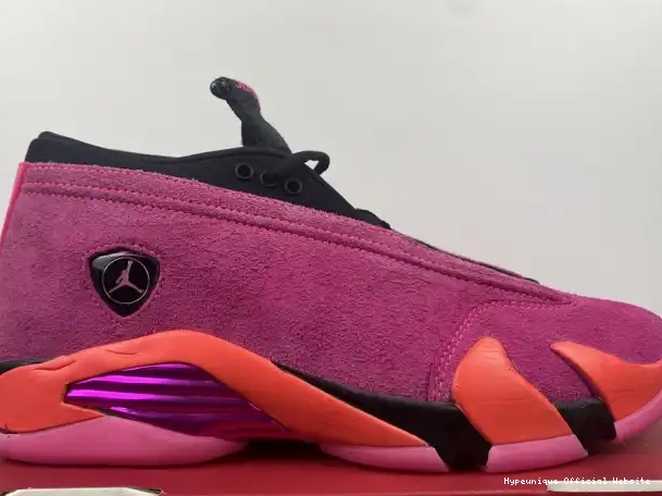 HYPE DH4121-600 (W) Retro Shocking Low Jordan Pink 14 0316