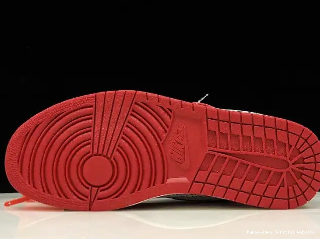 HYPE Air Ten Off-White AA3834-101 Chicago 1 The Retro Jordan 0318